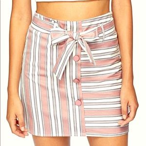 Brand New High waisted skirt